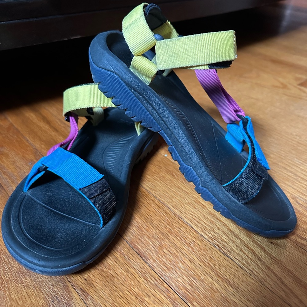 Teva Yellow and Black Sandals